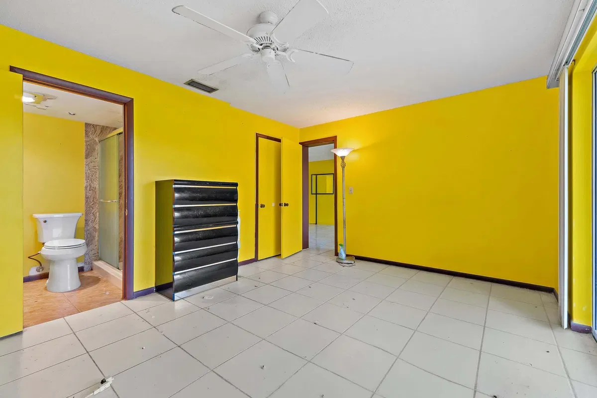 Unit 108 photo 10