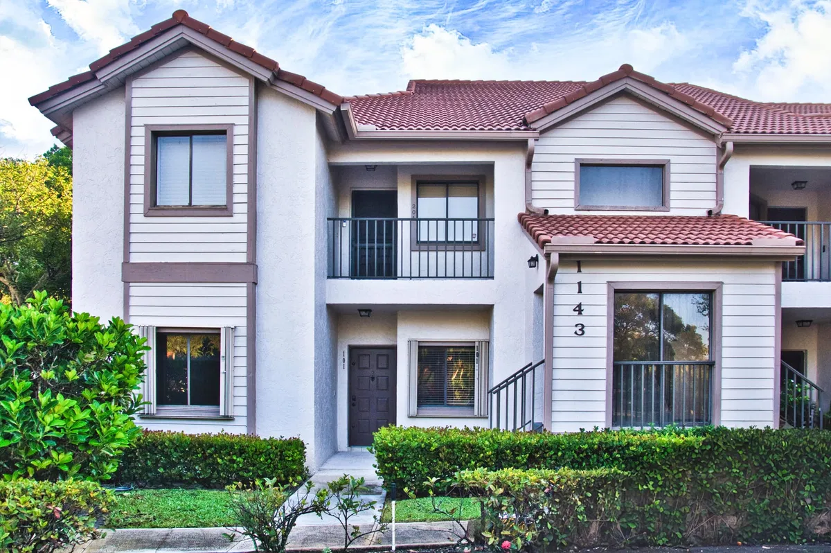 PGA National Palm Beach Gardens Unit Unit 101