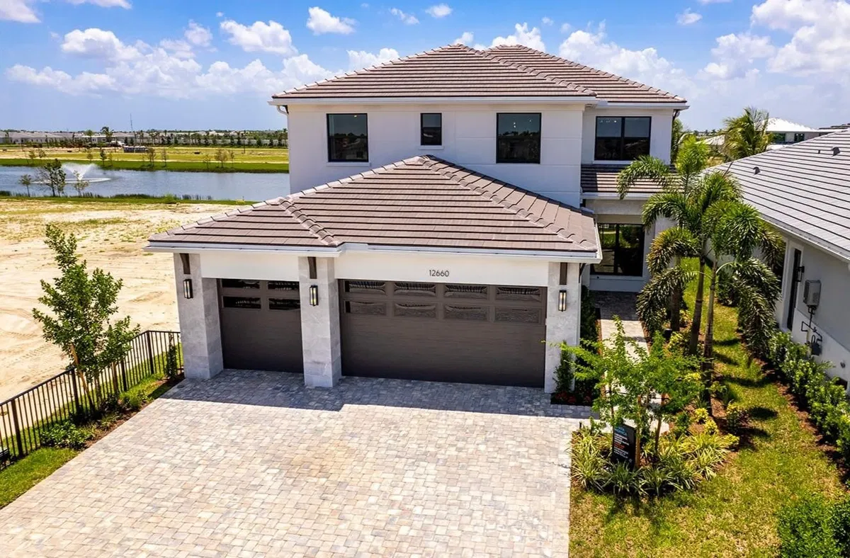 Avenir Residence