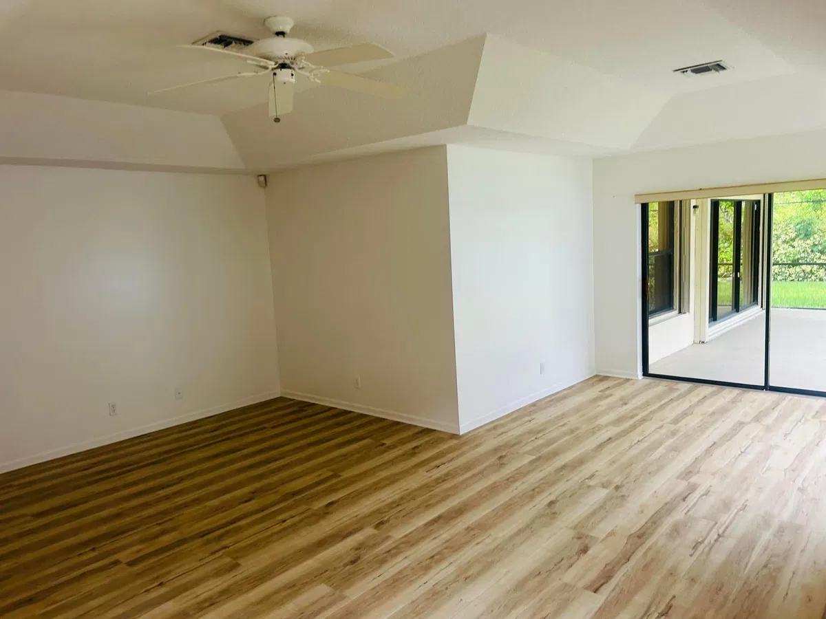 Residence photo 13