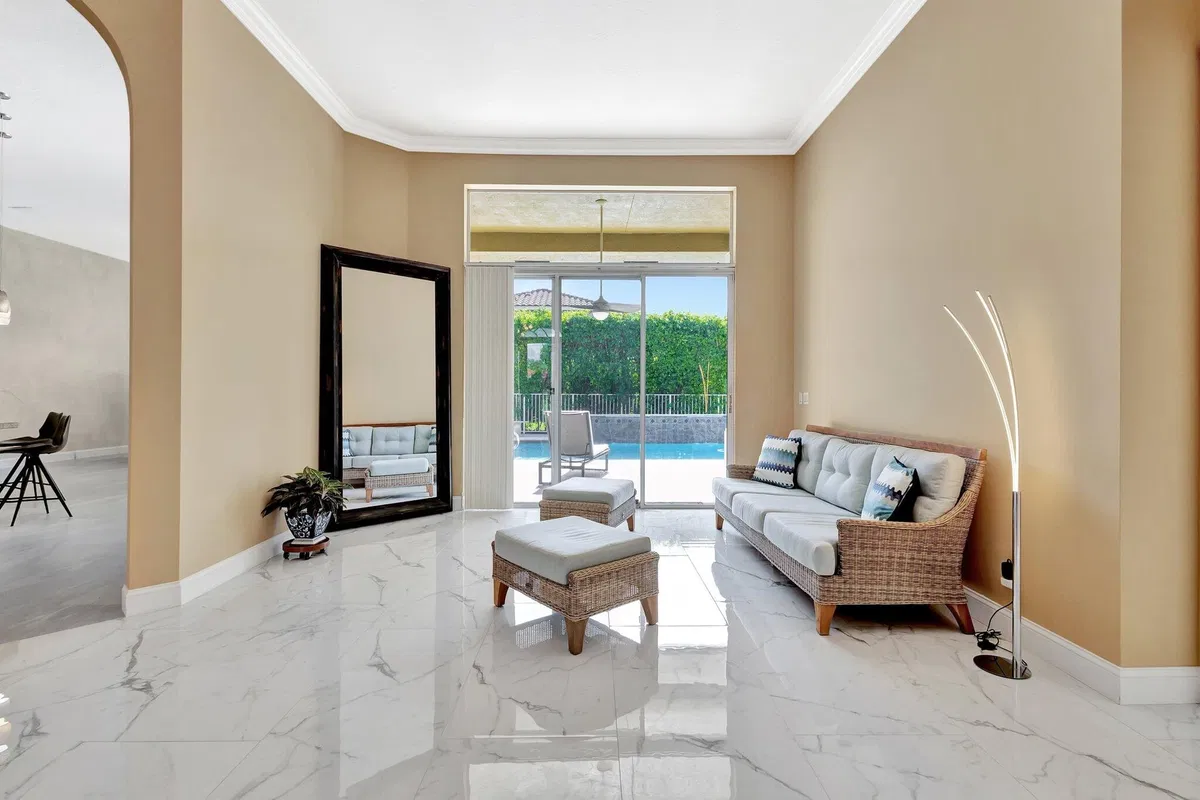 Boca Isles Residence photo 19
