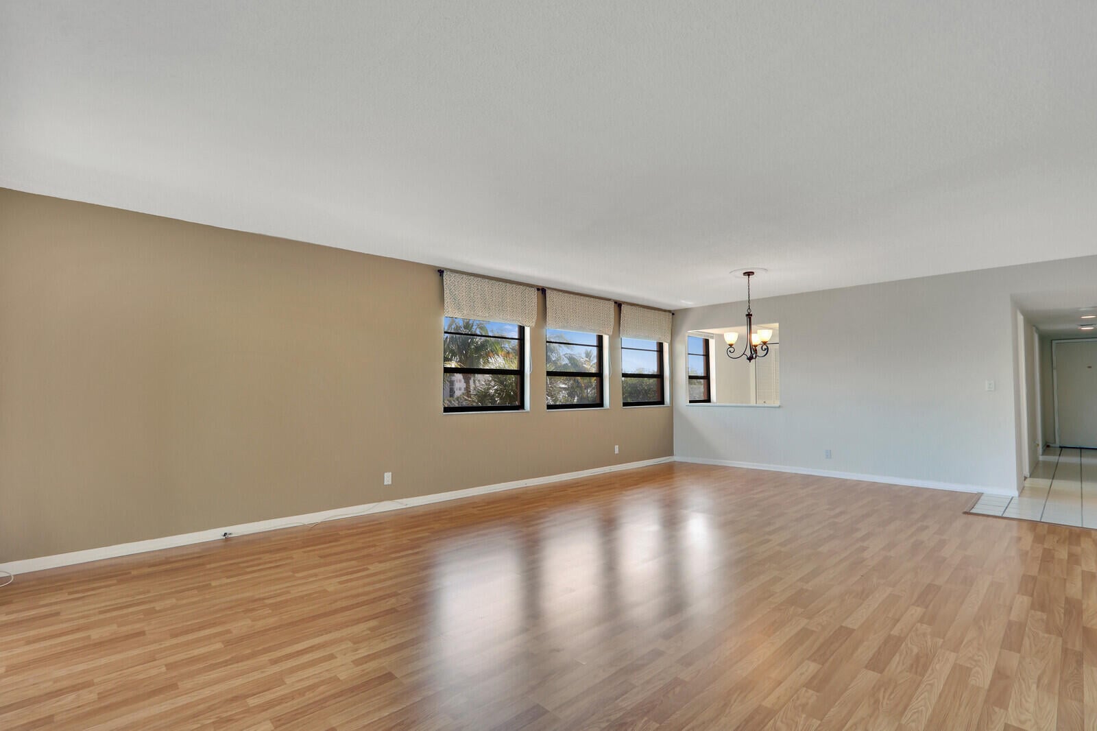Unit 224 photo 22