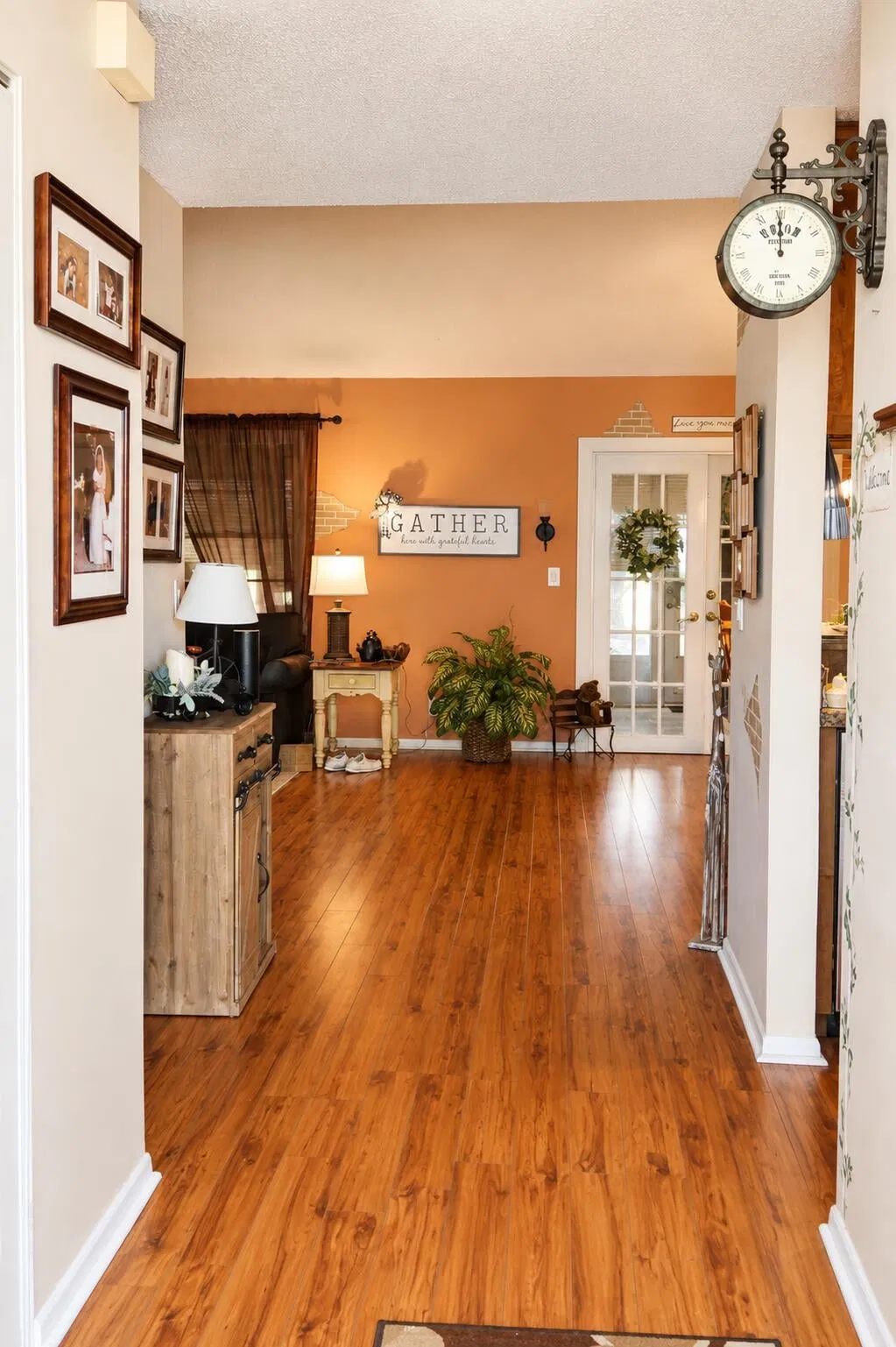 Residence photo 4