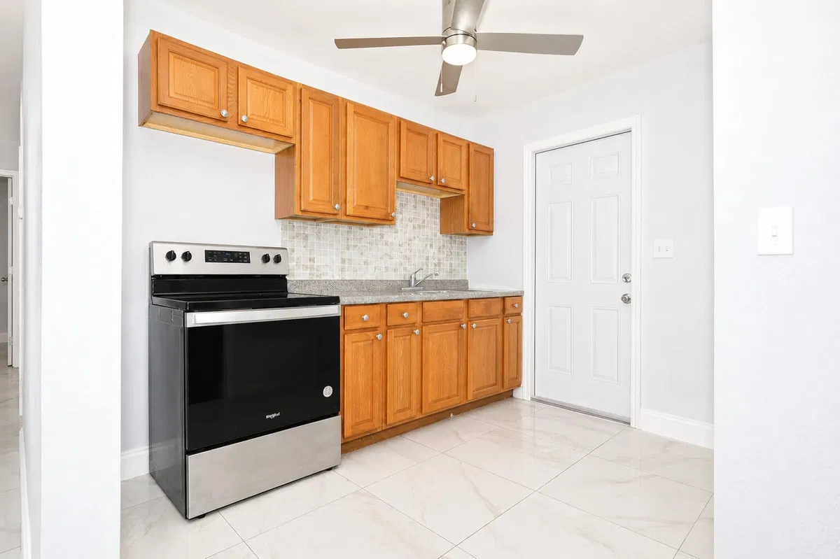 West Palm Beach Residence photo 25