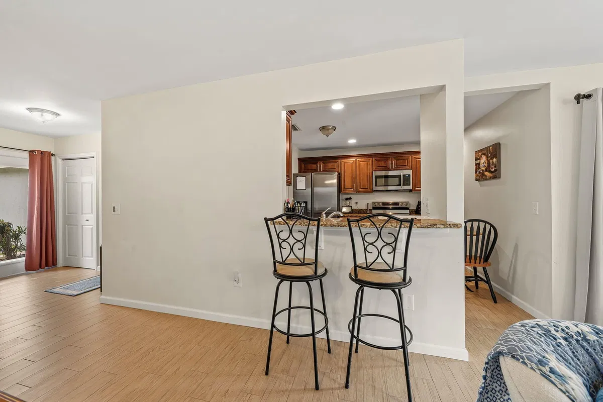 Residence photo 7