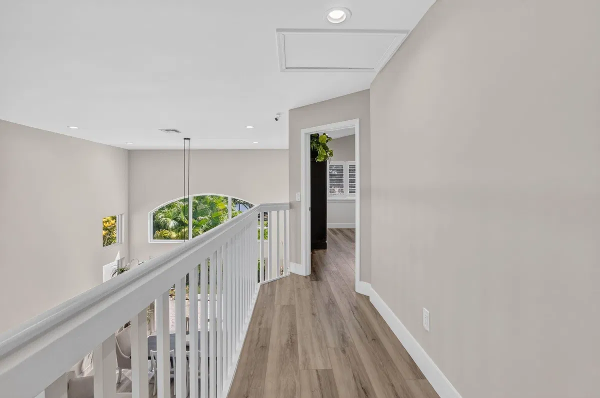 Residence photo 31