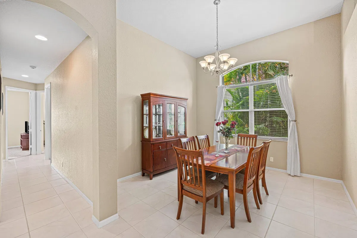  Residence photo 7
