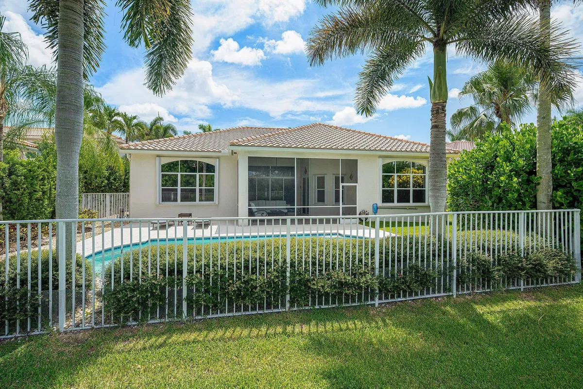  Residence photo 22