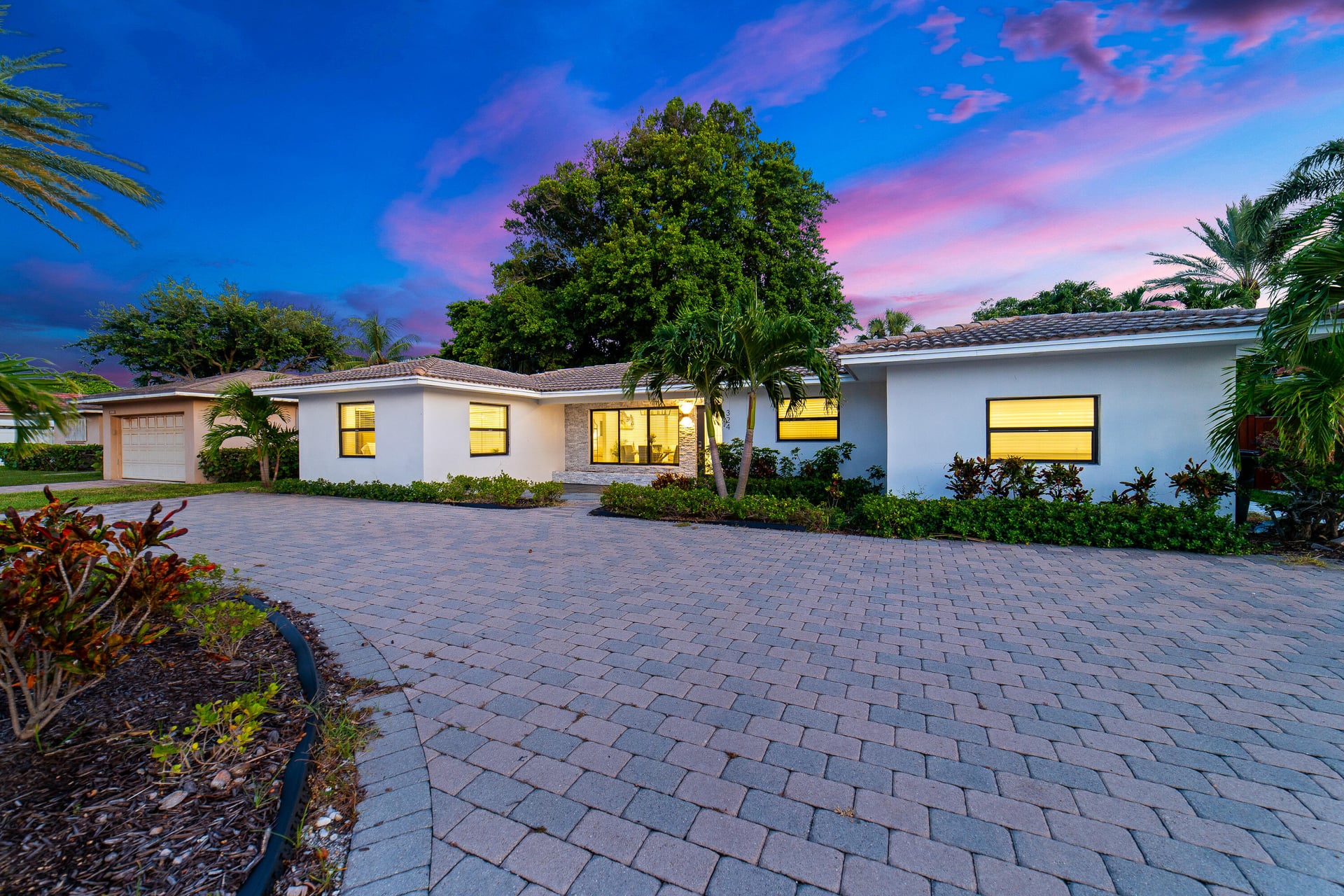 Palm Beach Shores Residence