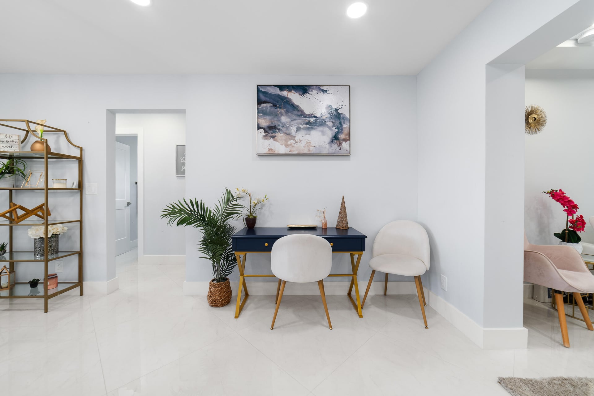 Palm Beach Shores Residence photo 13