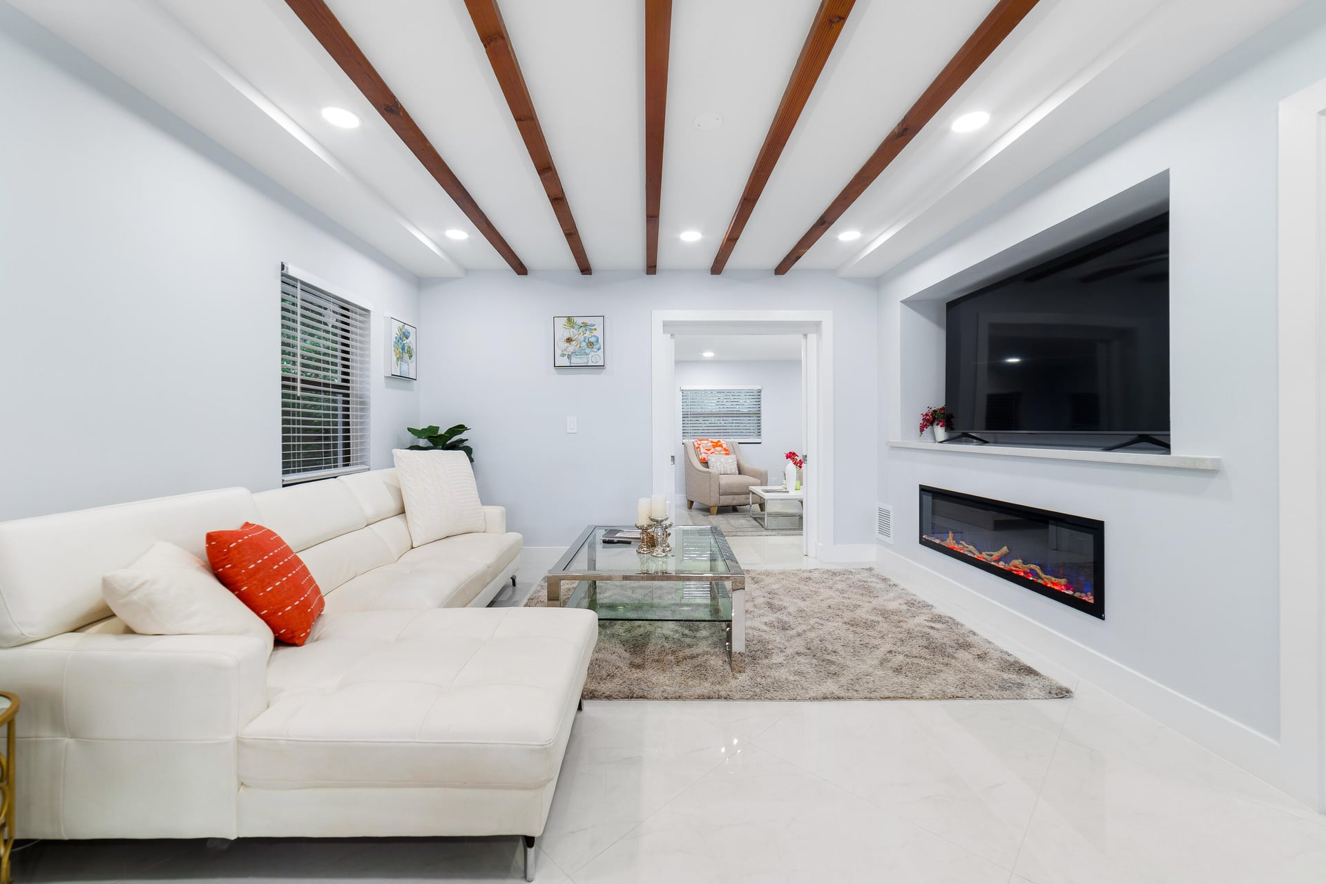 Palm Beach Shores Residence photo 16
