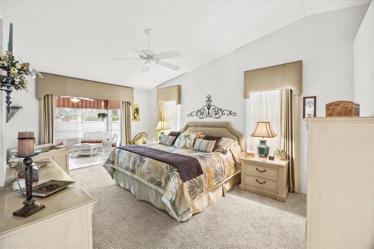 Residence photo 10