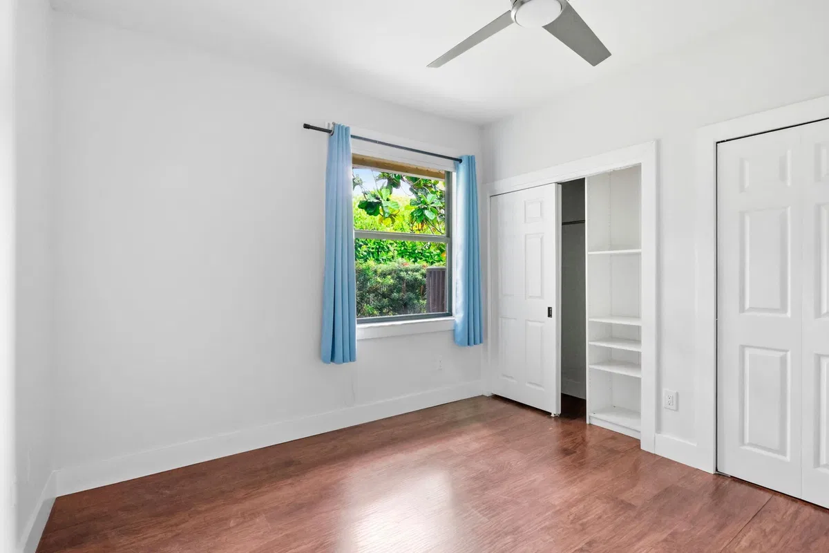  Residence photo 25