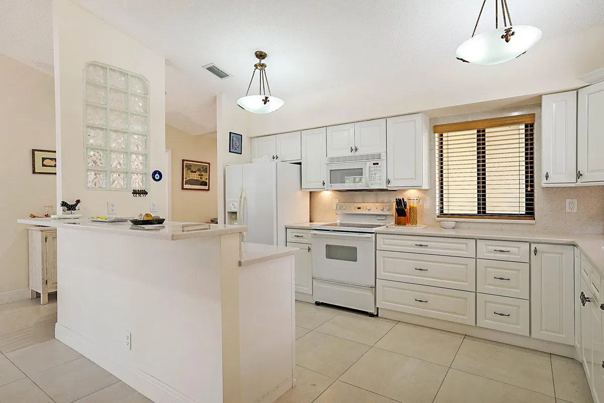 Residence photo 10