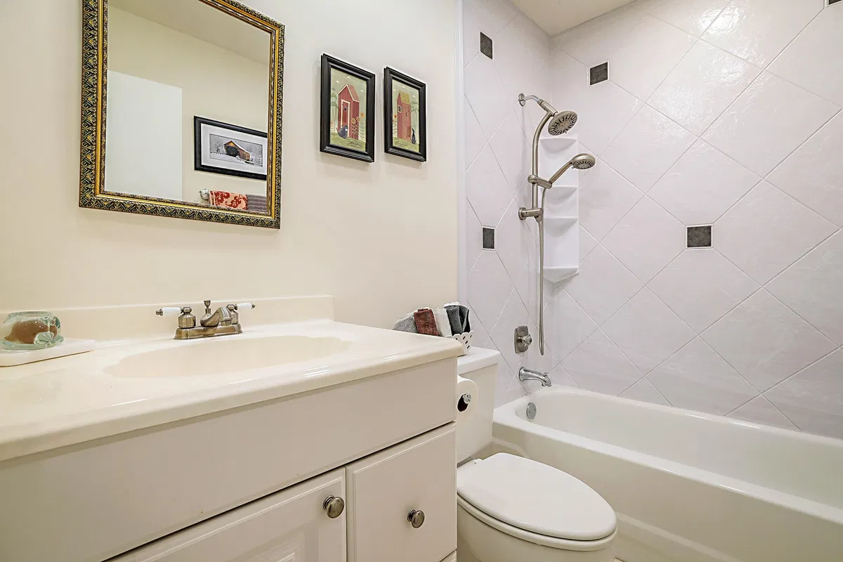 Residence photo 22