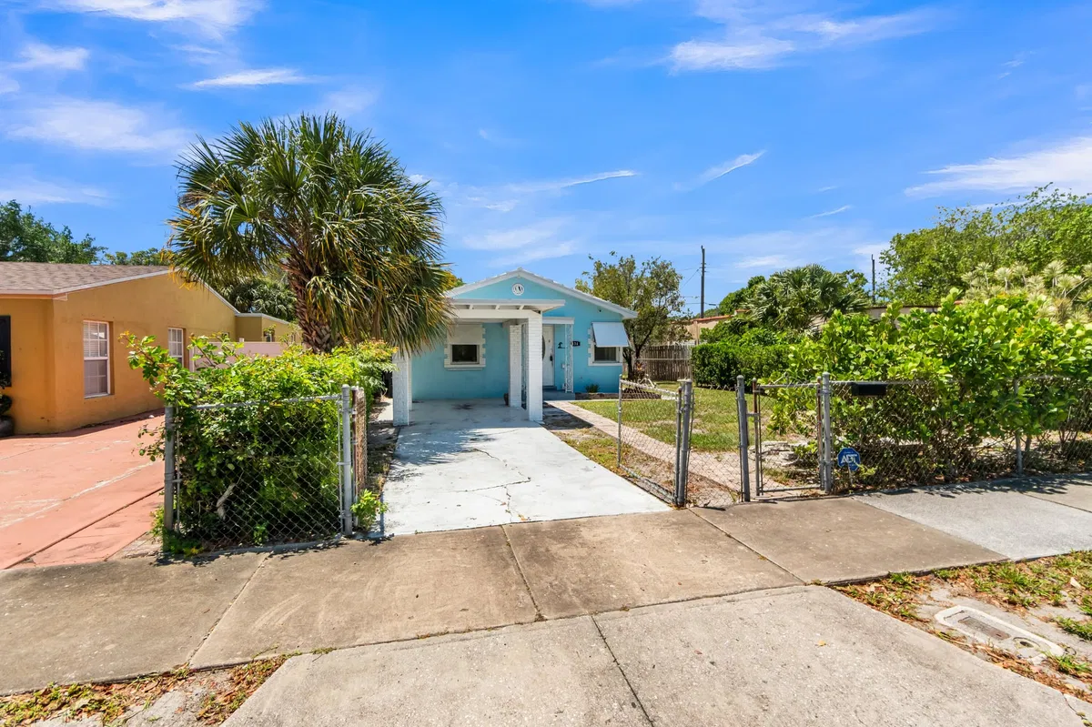 West Palm Beach Residence photo 31