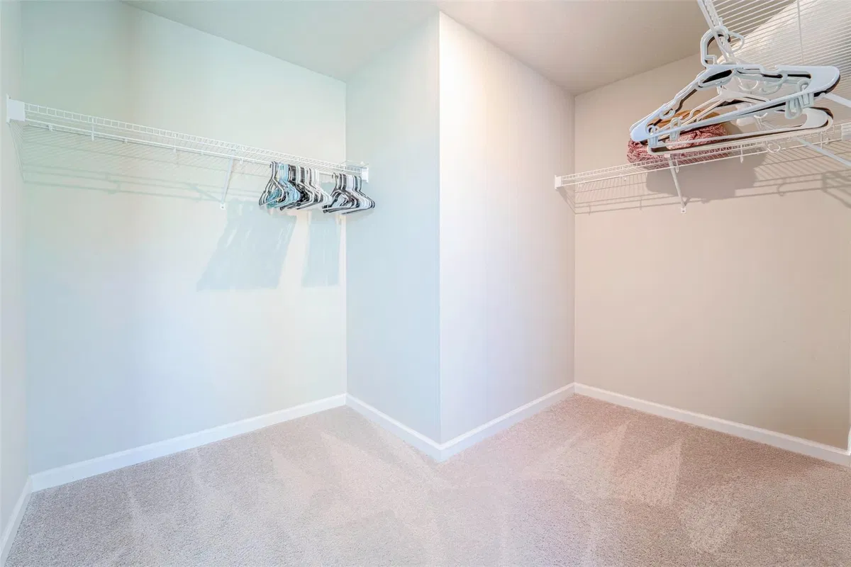 Residence photo 34