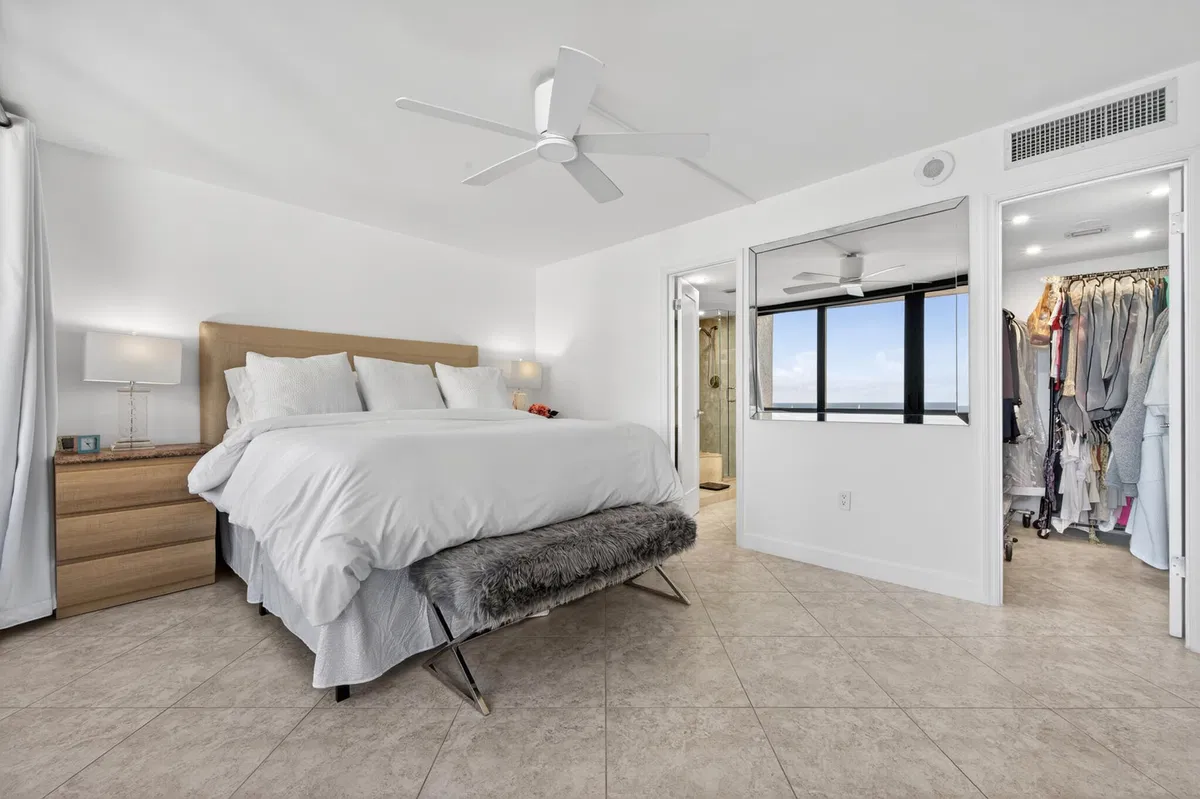 Singer Island Unit 1-1101 photo 22