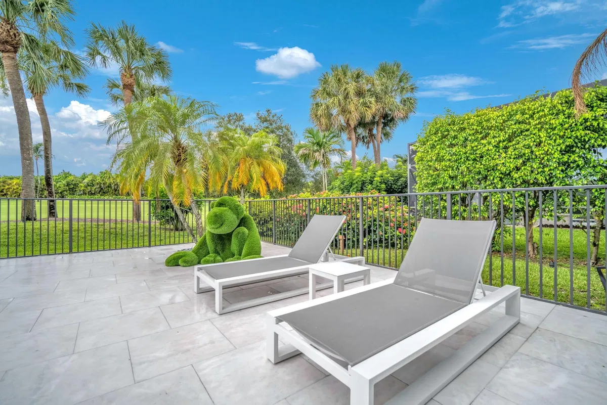 St. Andrews Country Club Residence photo 40