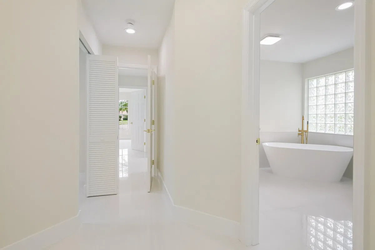 Residence photo 28