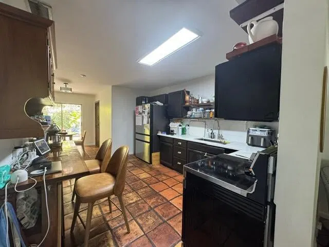 Residence photo 10