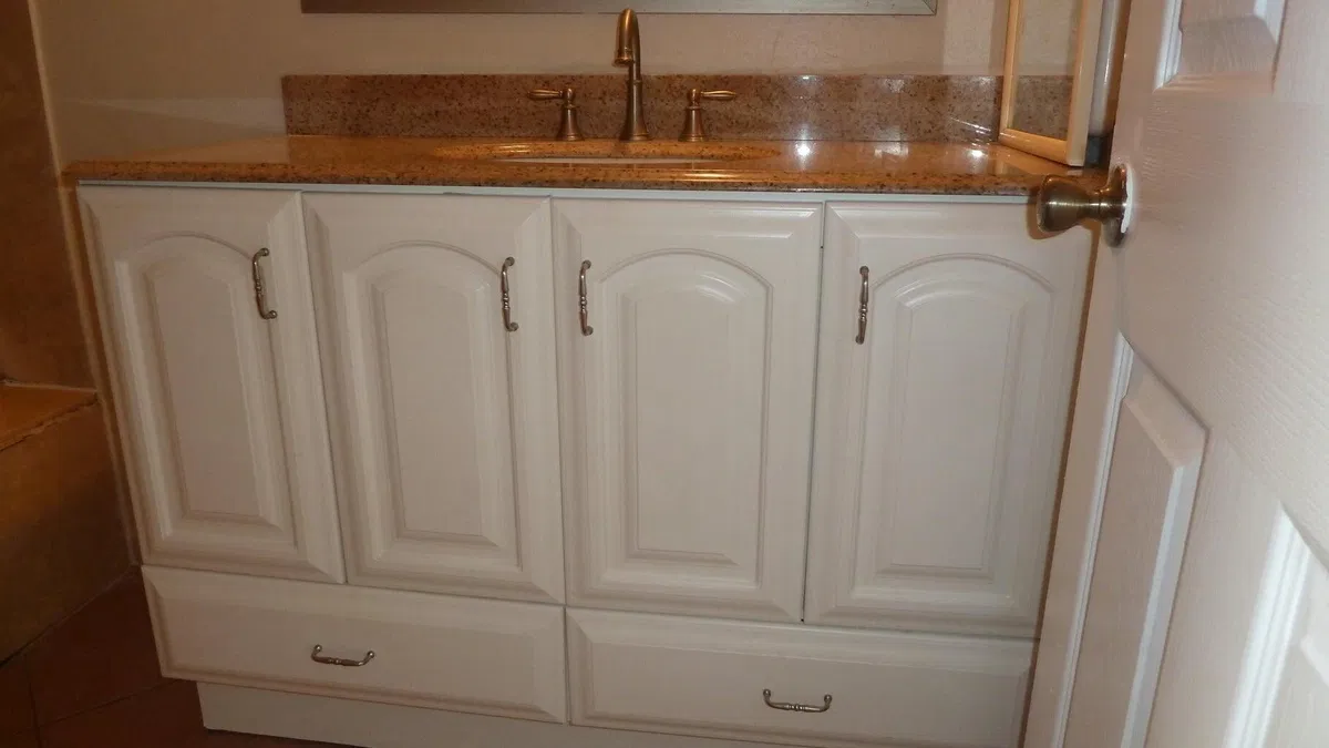 Unit 103 photo 7