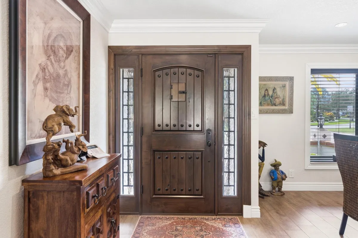 Residence photo 34