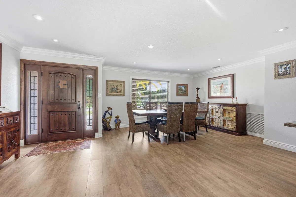 Residence photo 37