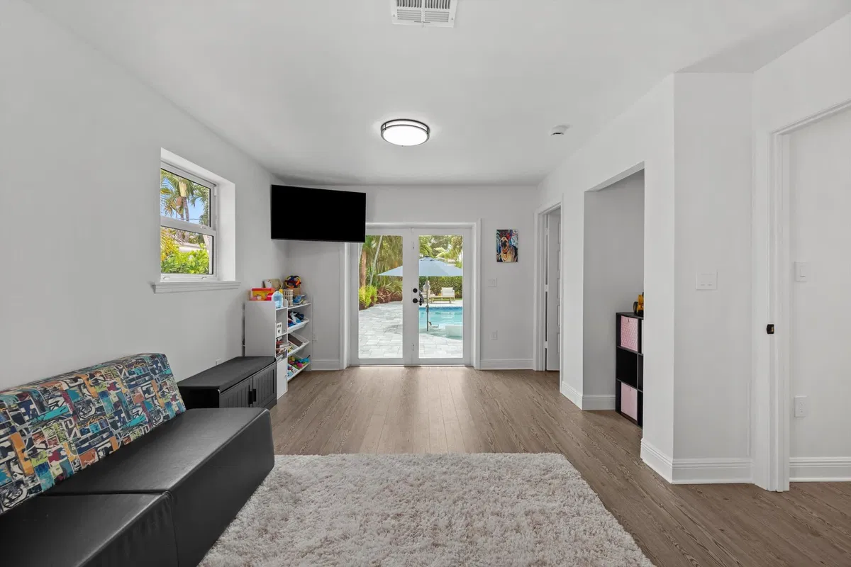 Village of North Palm Beach Residence photo 22
