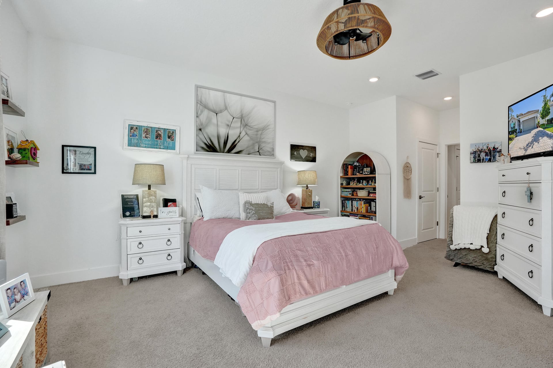Residence photo 16