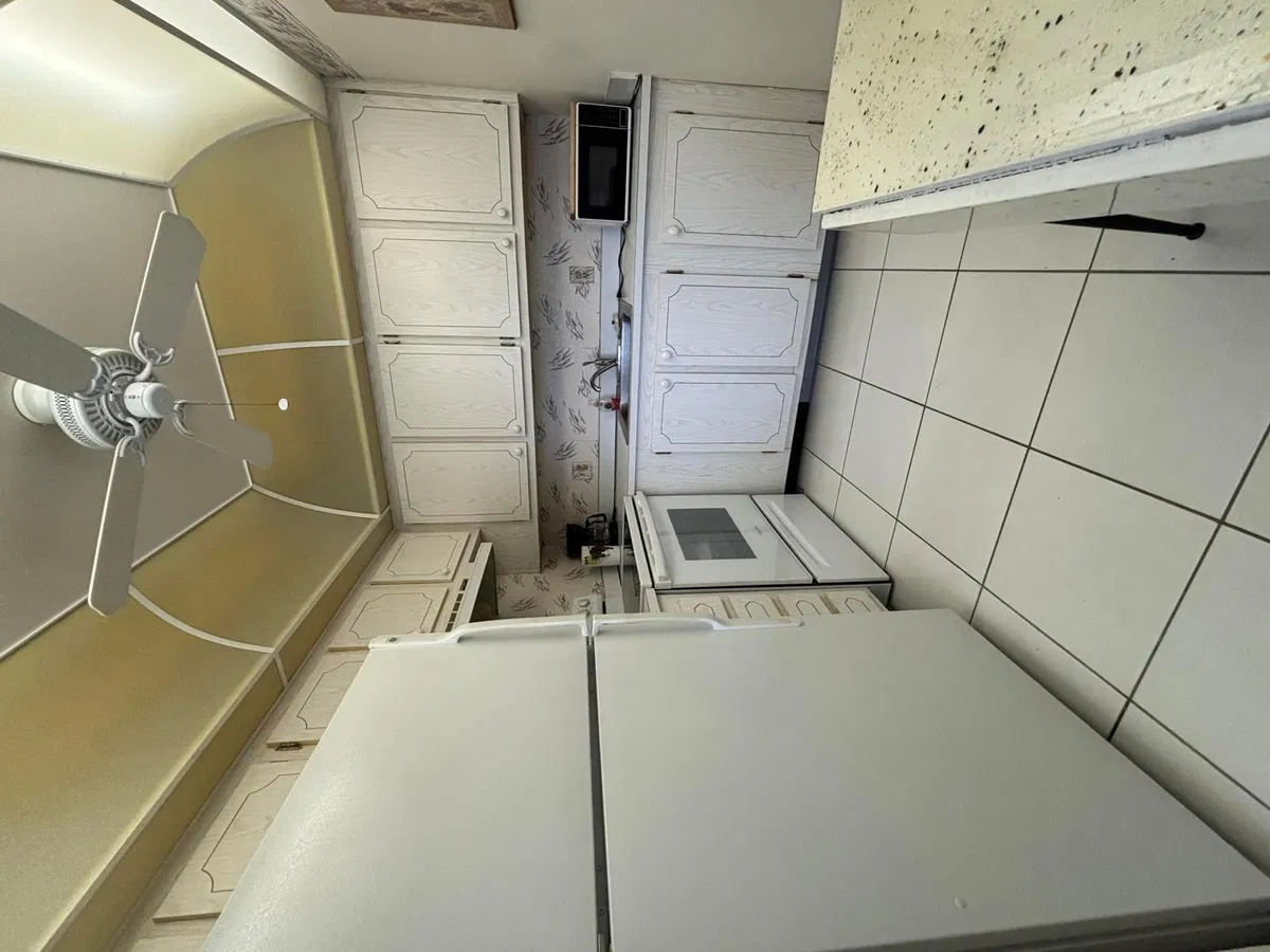 Unit 316 photo 4