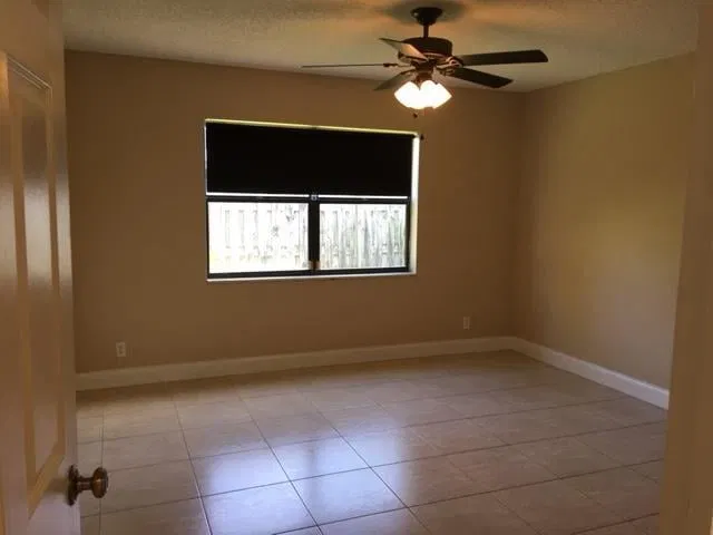  Residence photo 13