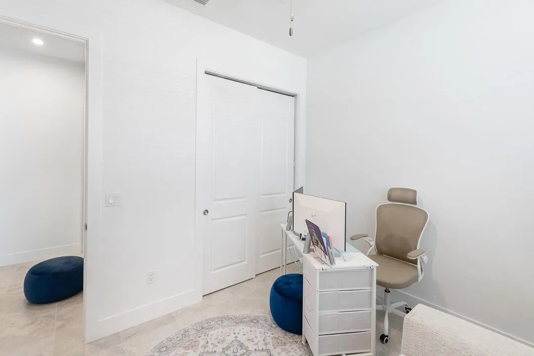 Residence photo 31