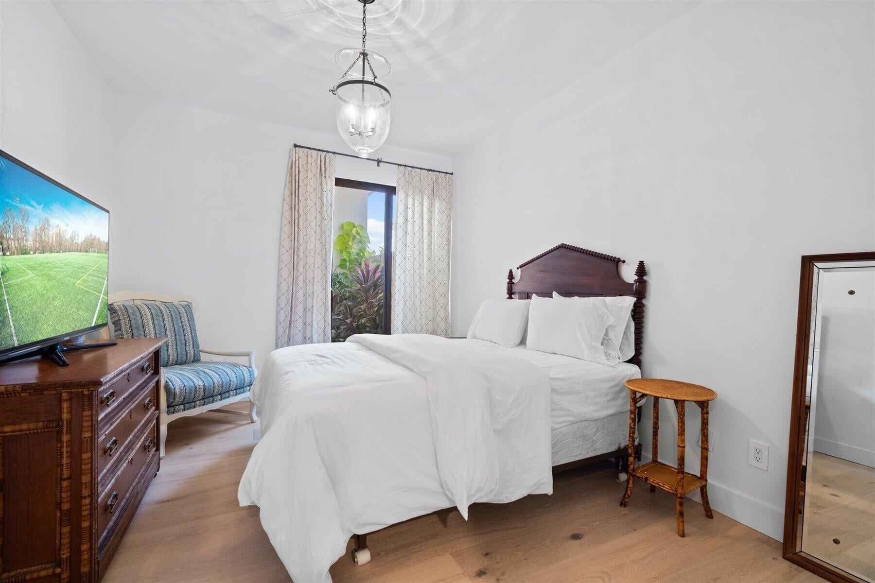  Residence photo 16