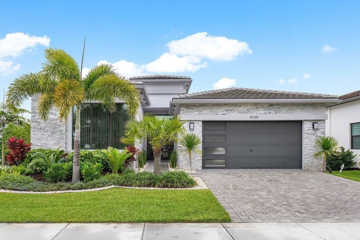 Boca Bridges Residence