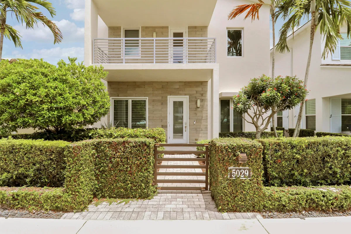 Alton Homes Palm Beach Gardens Residence photo 13