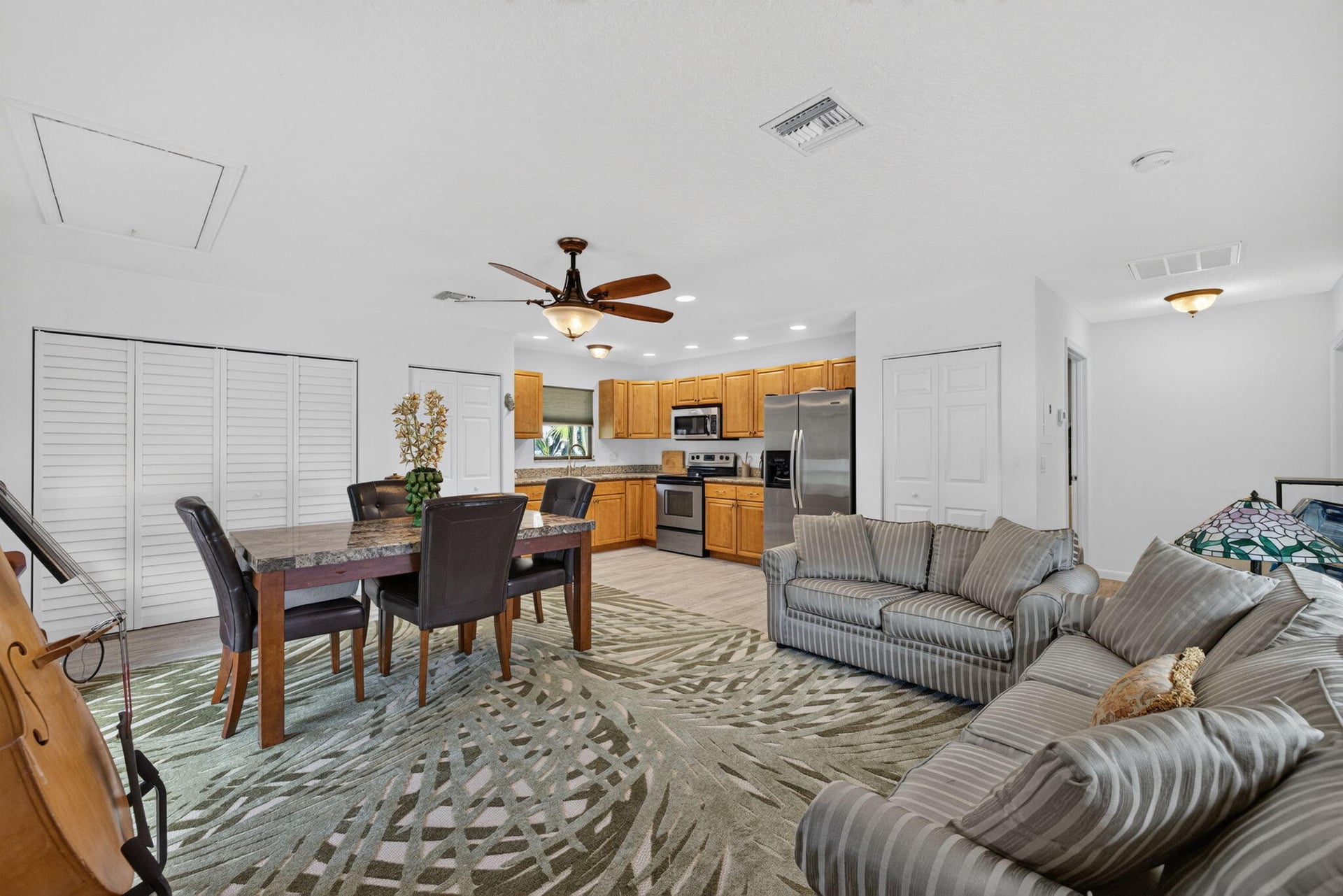 Residence photo 28