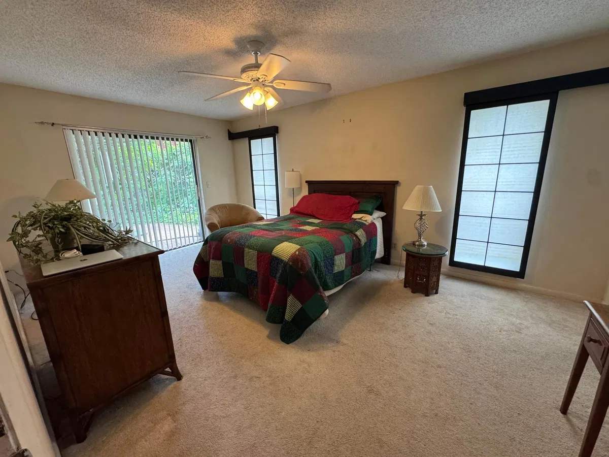 Residence photo 10