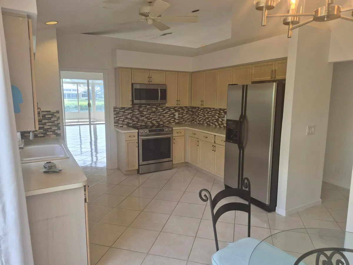  Residence photo 19