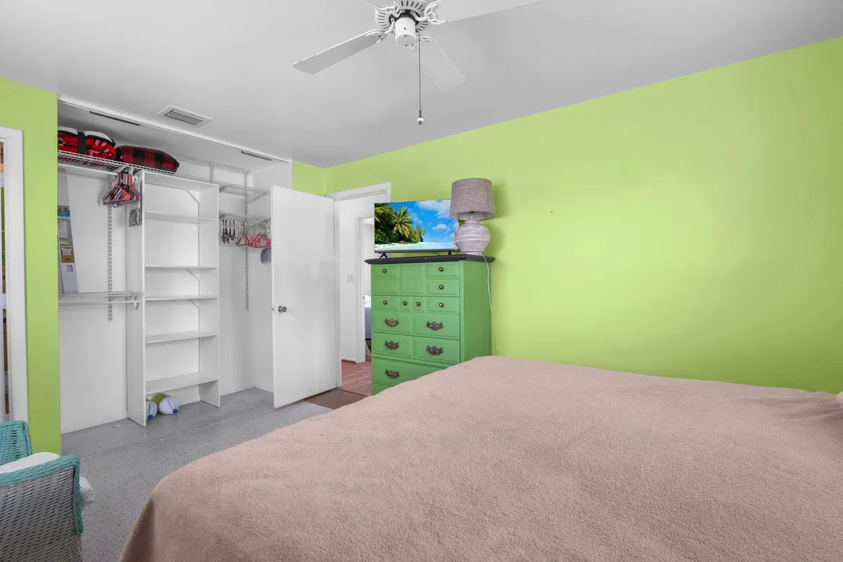 Residence photo 19