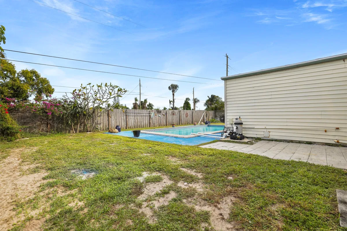 Residence photo 31