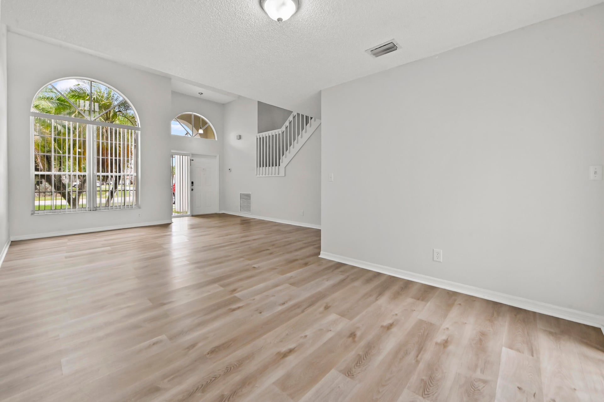 Residence photo 7