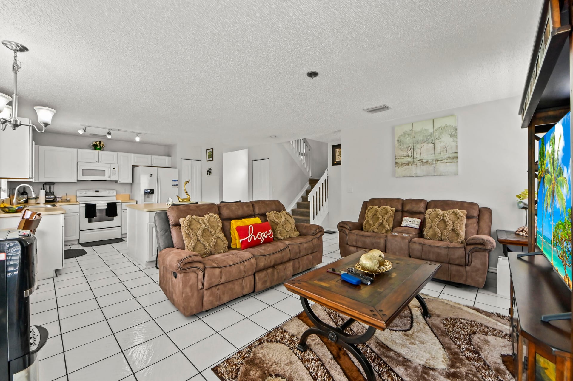 Residence photo 16