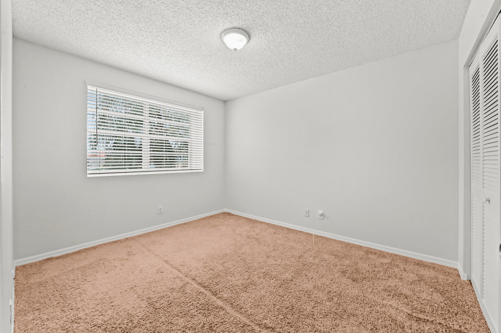 Residence photo 25