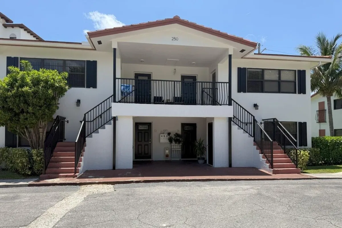 Boca Raton Unit 13