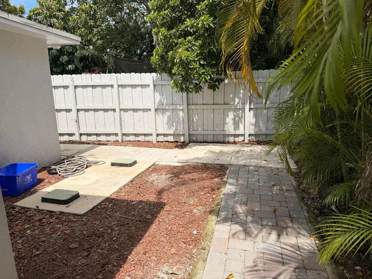 Residence photo 19