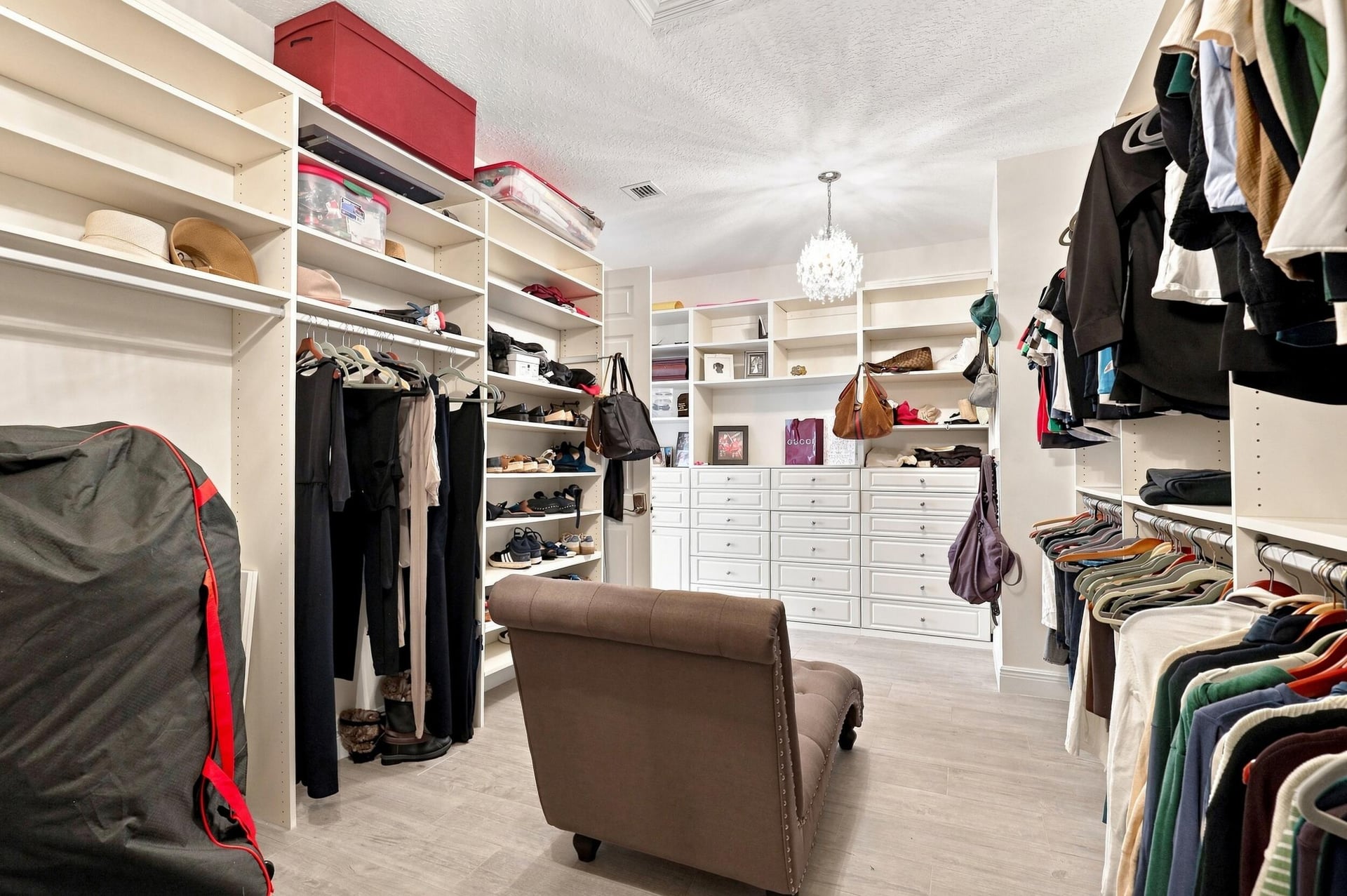 Residence photo 43