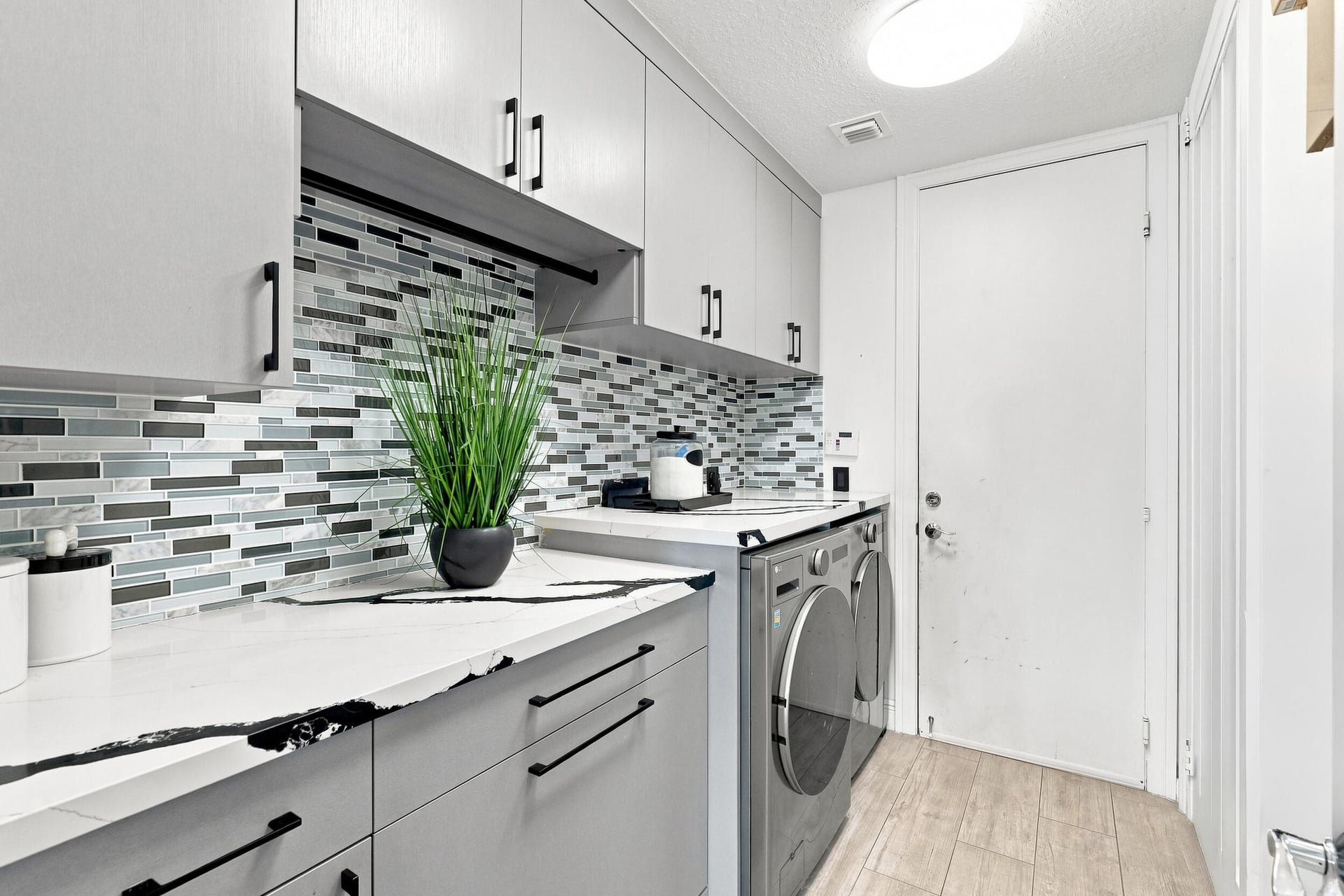 Residence photo 58