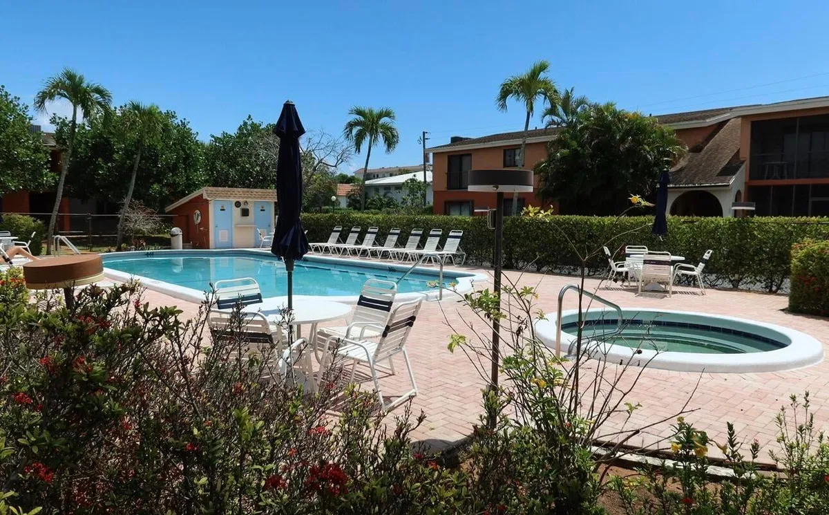 Boca Raton Unit 1670 photo 28
