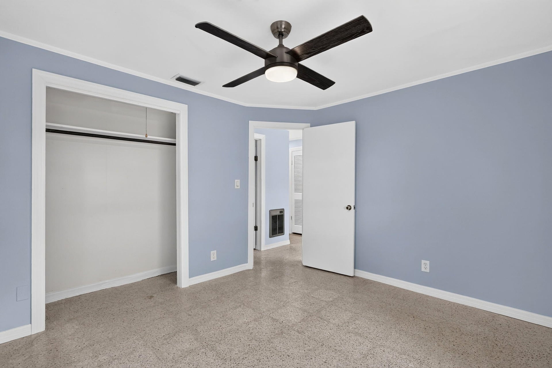 Residence photo 22